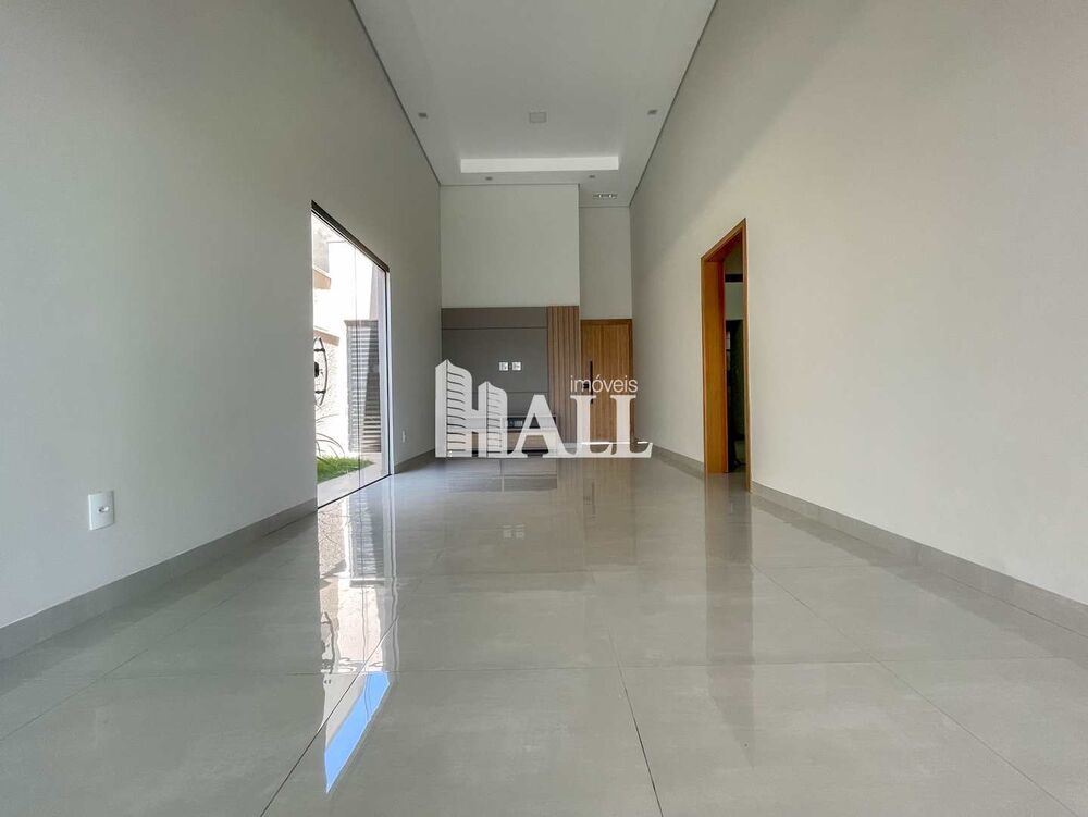Casa de Condomínio à venda com 3 quartos, 140m² - Foto 2