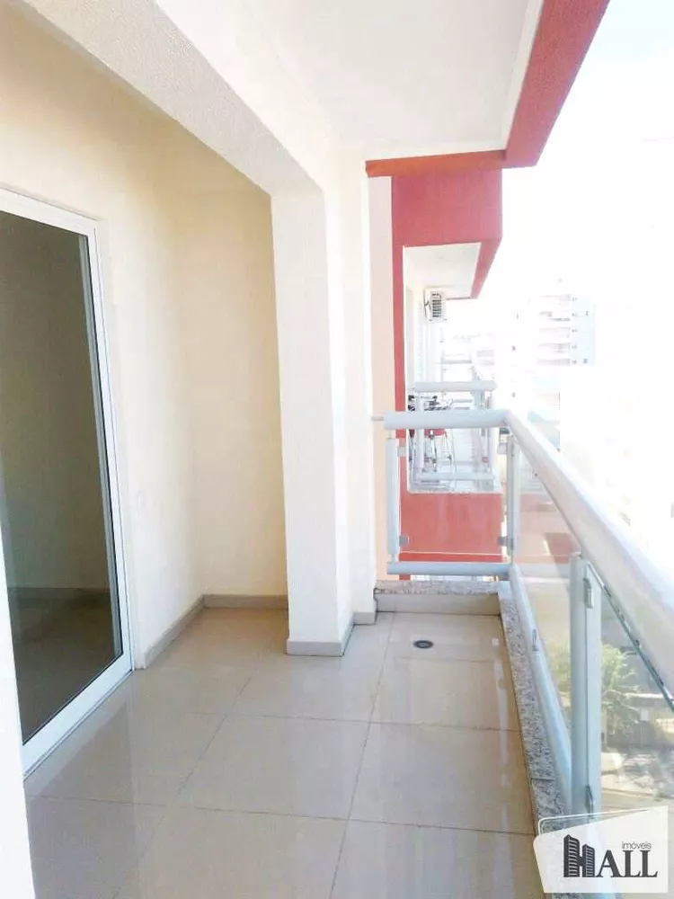 Apartamento à venda com 2 quartos, 90m² - Foto 2