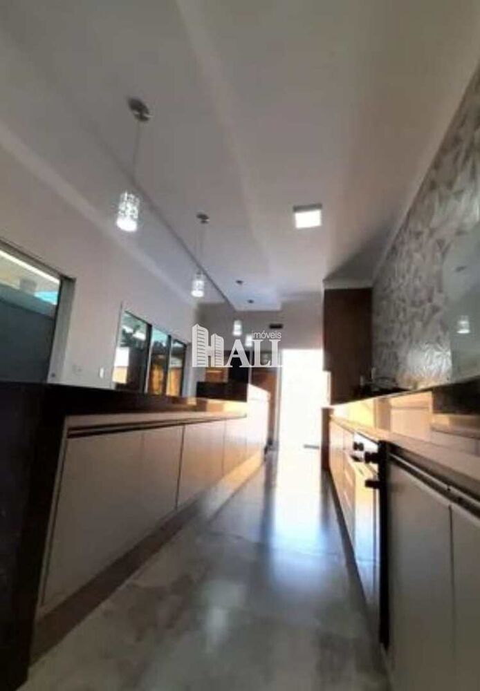 Casa de Condomínio à venda com 3 quartos, 140m² - Foto 3
