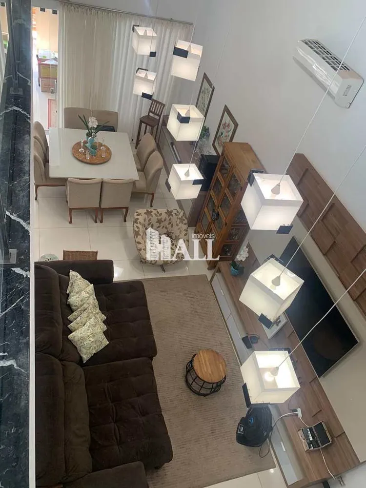 Sobrado, 3 quartos, 270 m² - Foto 2
