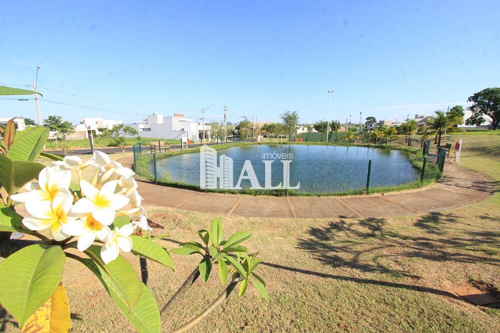 Sobrado à venda com 3 quartos, 270m² - Foto 3