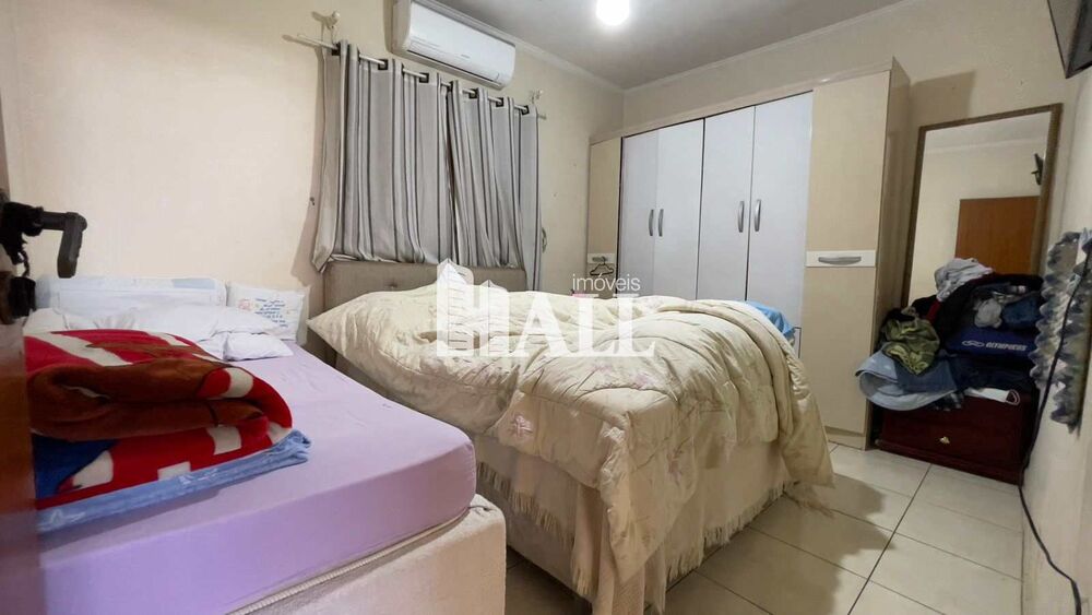 Casa, 4 quartos, 193 m² - Foto 2