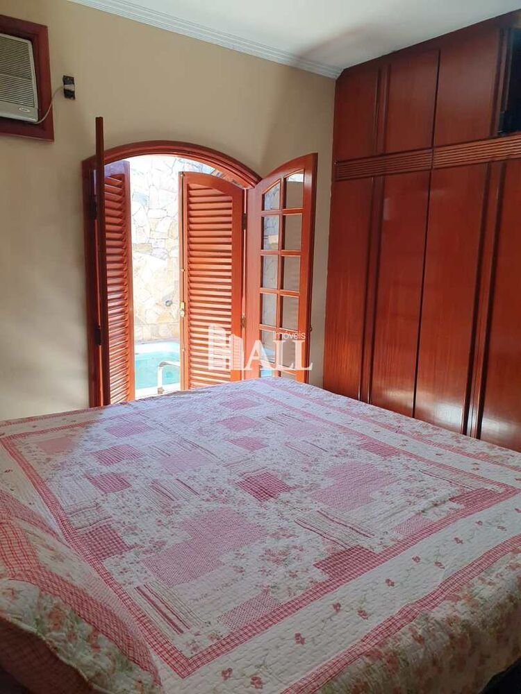 Casa, 3 quartos, 270 m² - Foto 3