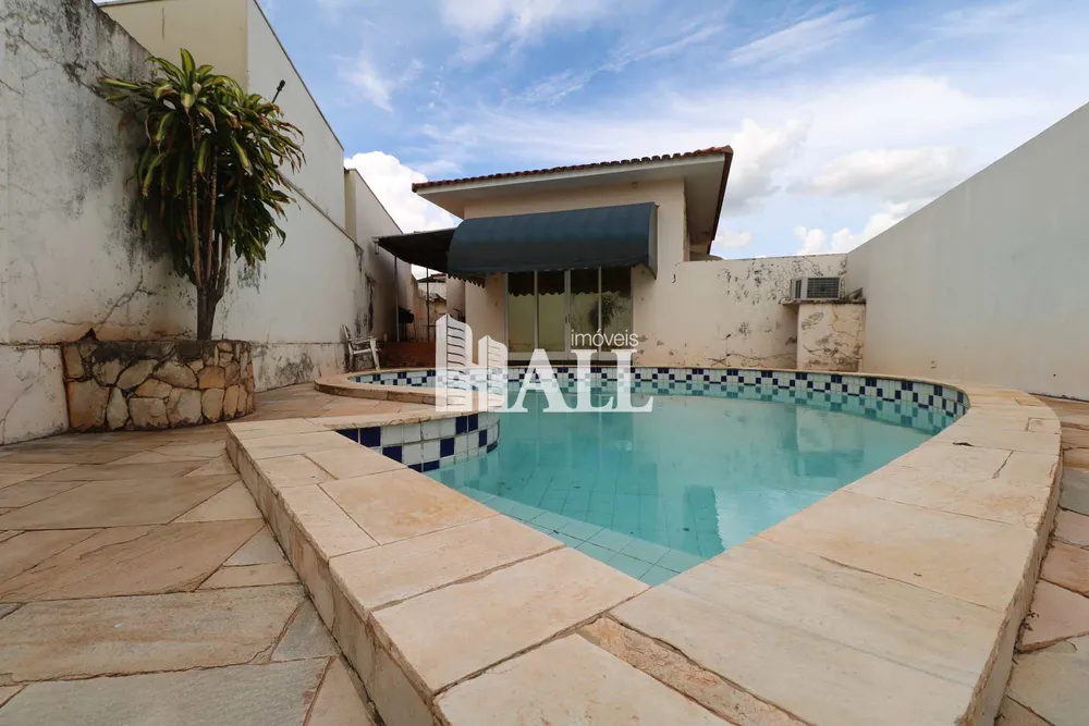 Casa, 4 quartos, 364 m² - Foto 1