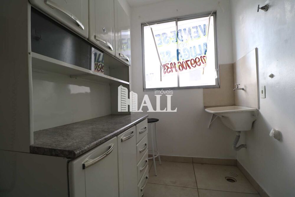 Apartamento à venda com 2 quartos, 62m² - Foto 3