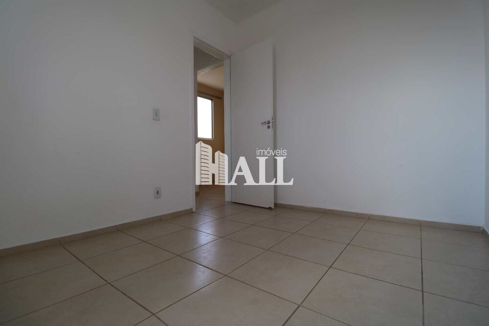 Apartamento à venda com 2 quartos, 62m² - Foto 4