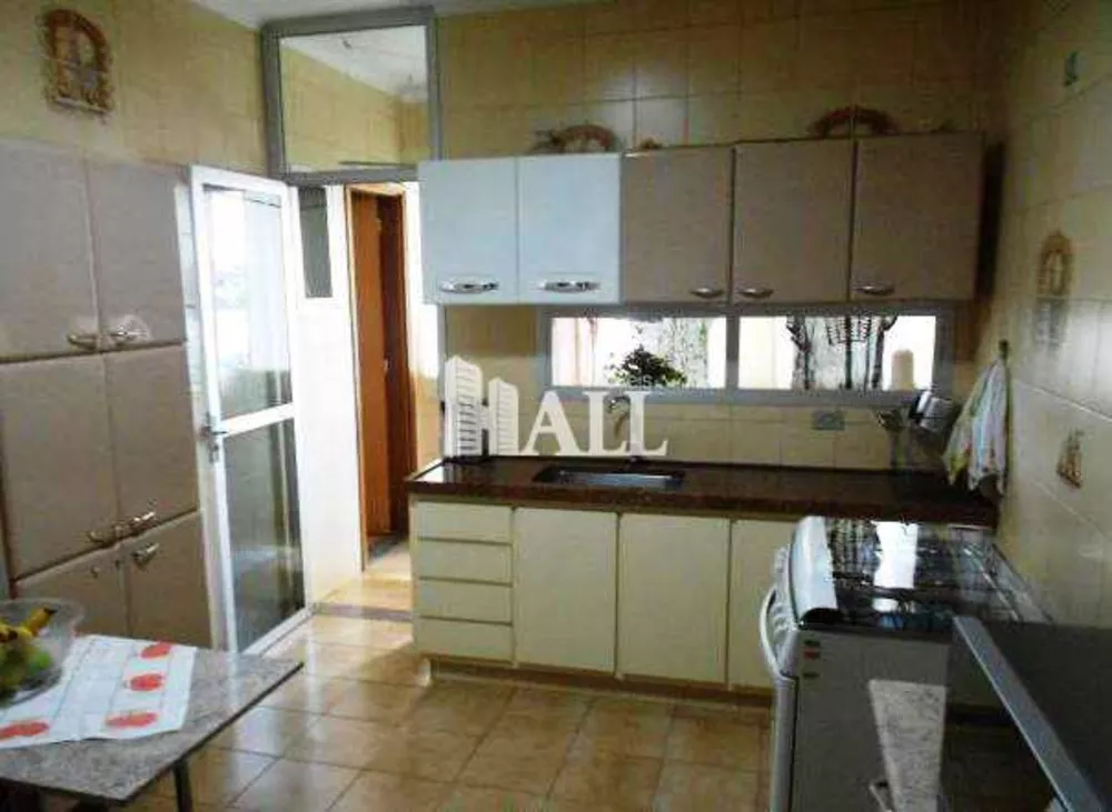 Apartamento à venda com 2 quartos, 100m² - Foto 4