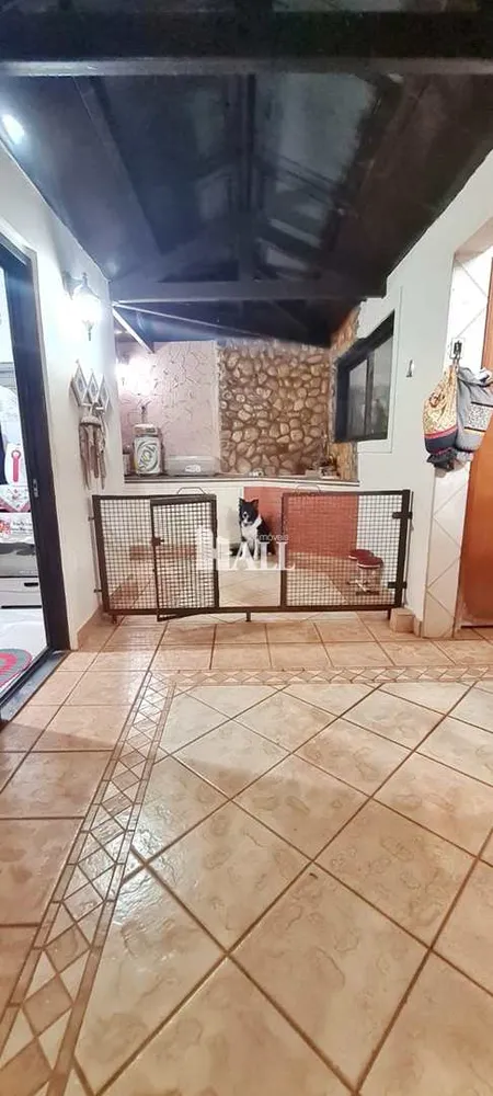 Casa, 4 quartos, 200 m² - Foto 4