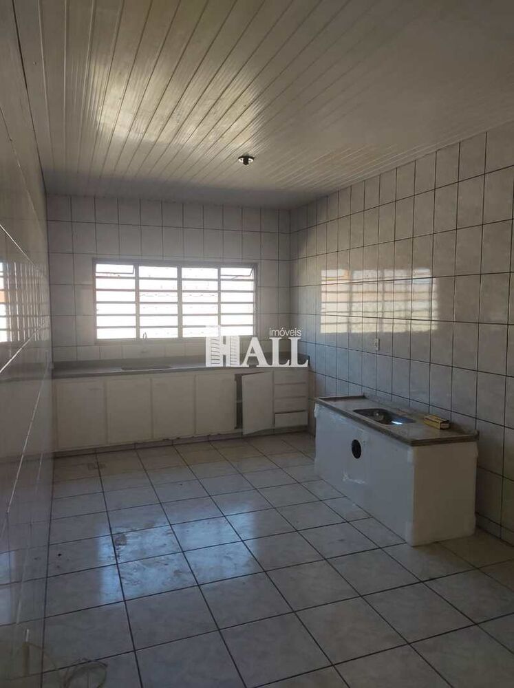 Casa à venda com 3 quartos, 350m² - Foto 3
