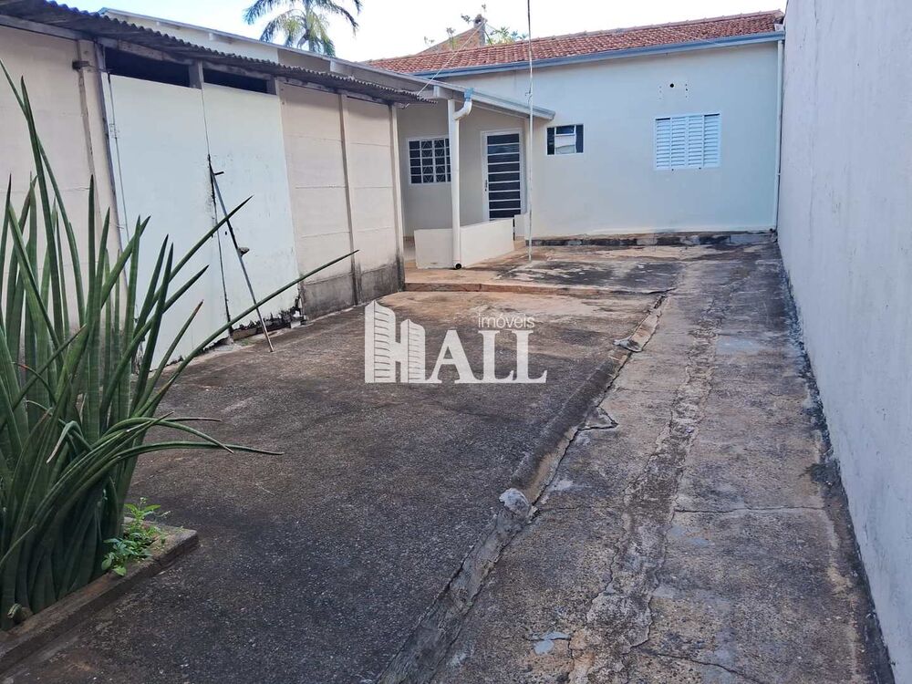 Casa à venda com 2 quartos, 200m² - Foto 3