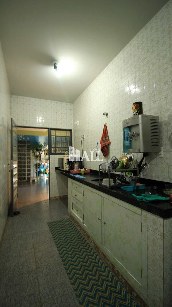 Casa à venda com 4 quartos, 360m² - Foto 3