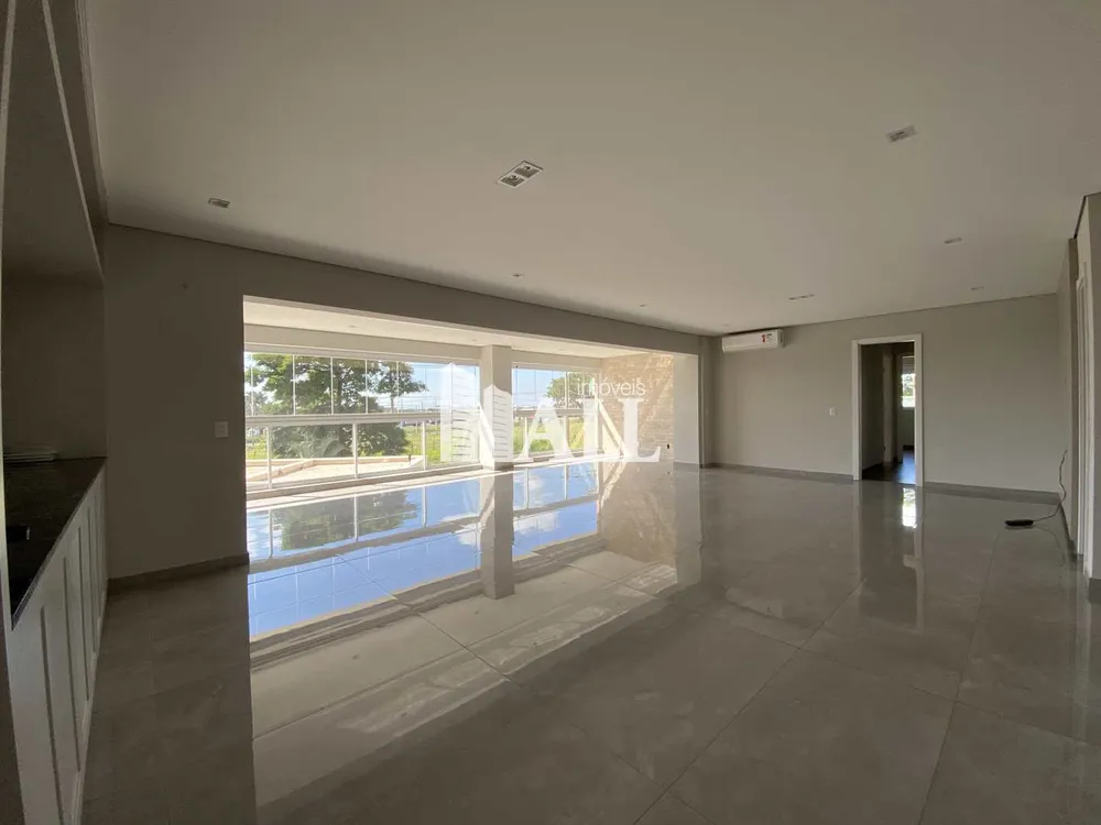 Apartamento, 3 quartos, 174 m² - Foto 1
