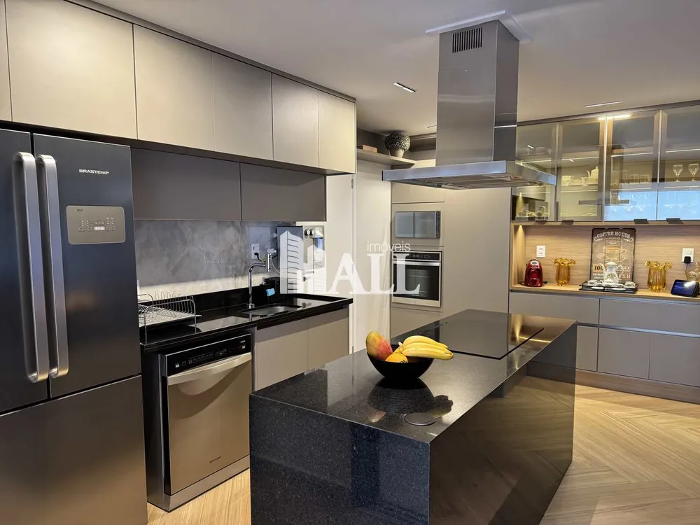 Apartamento, 3 quartos, 141 m² - Foto 1