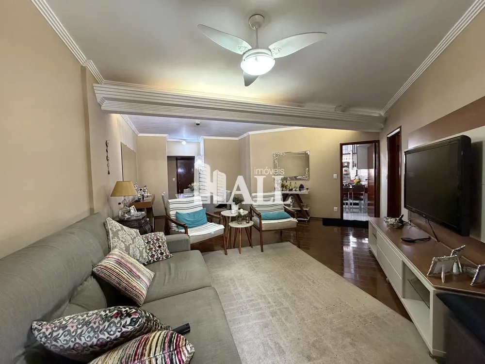 Apartamento, 3 quartos, 142 m² - Foto 2