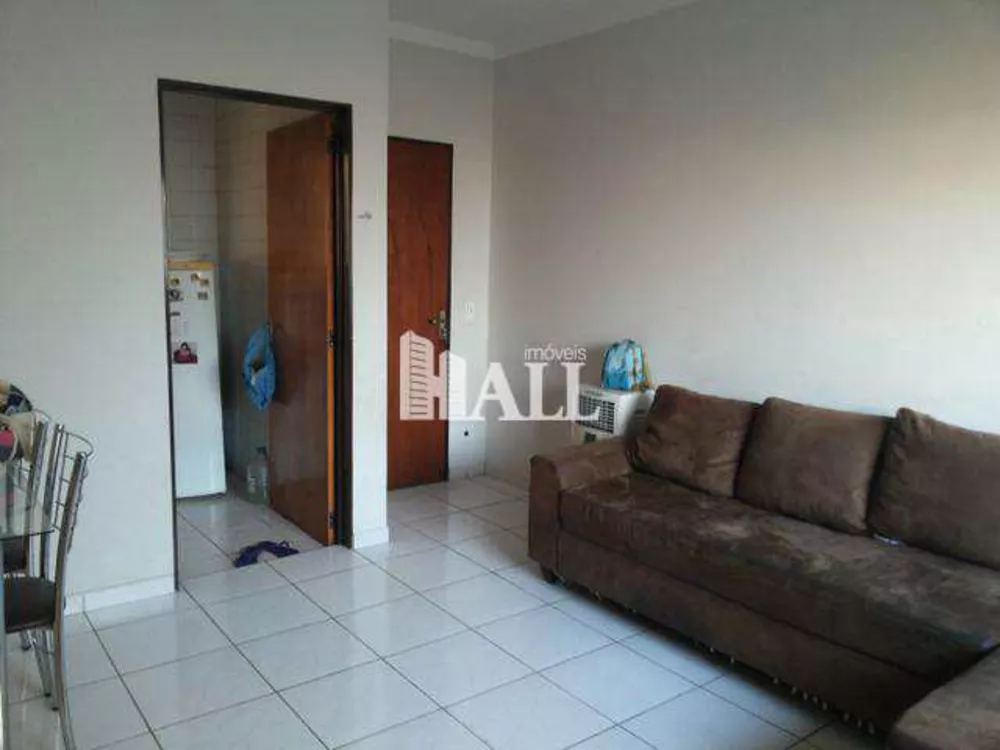 Apartamento à venda com 2 quartos, 60m² - Foto 1