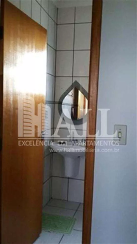 Apartamento à venda com 2 quartos, 84m² - Foto 3