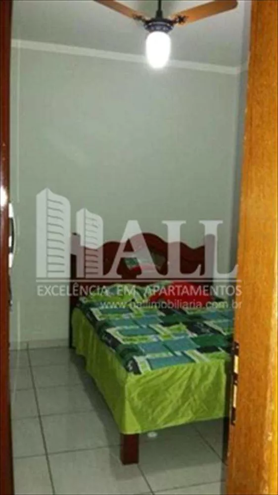 Apartamento à venda com 2 quartos, 84m² - Foto 2