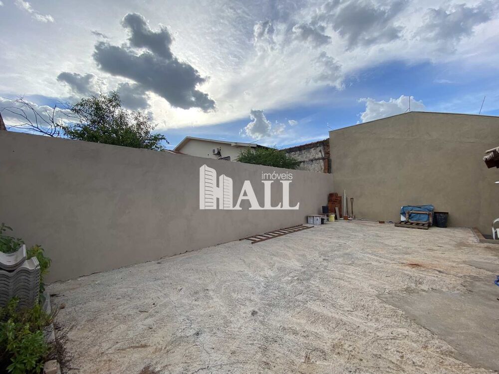 Casa à venda com 3 quartos, 180m² - Foto 4