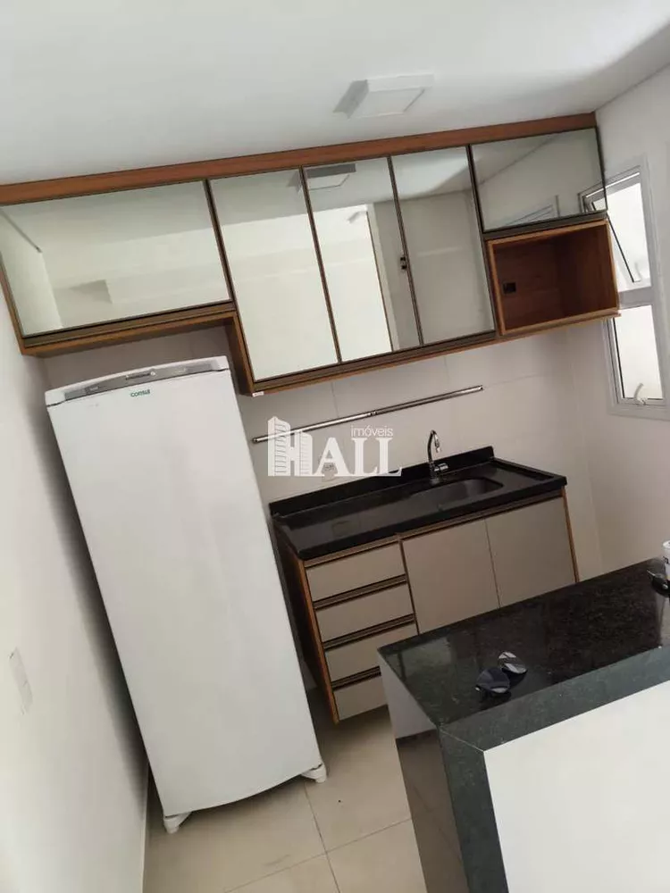 Apartamento à venda com 2 quartos, 72m² - Foto 3