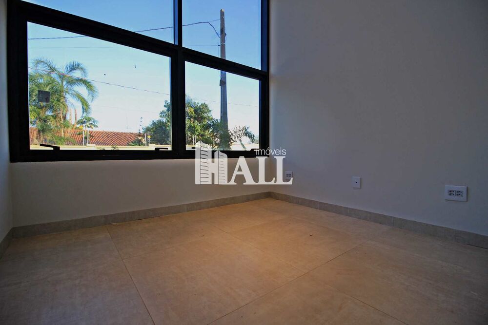 Casa de Condomínio à venda com 3 quartos, 252m² - Foto 1