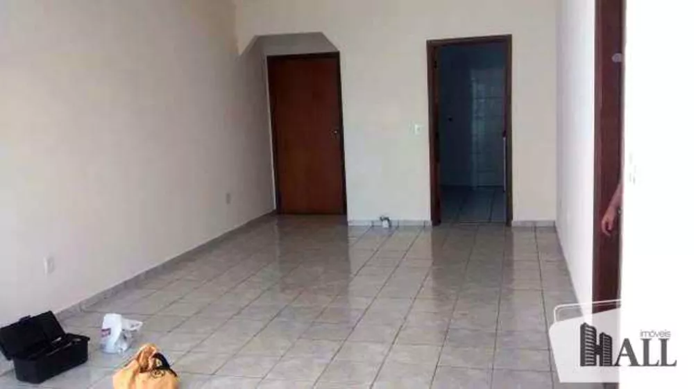 Apartamento à venda com 3 quartos, 127m² - Foto 1