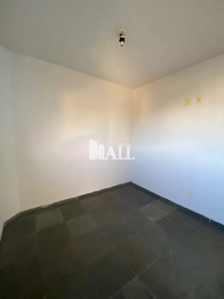 Apartamento à venda com 2 quartos, 70m² - Foto 4