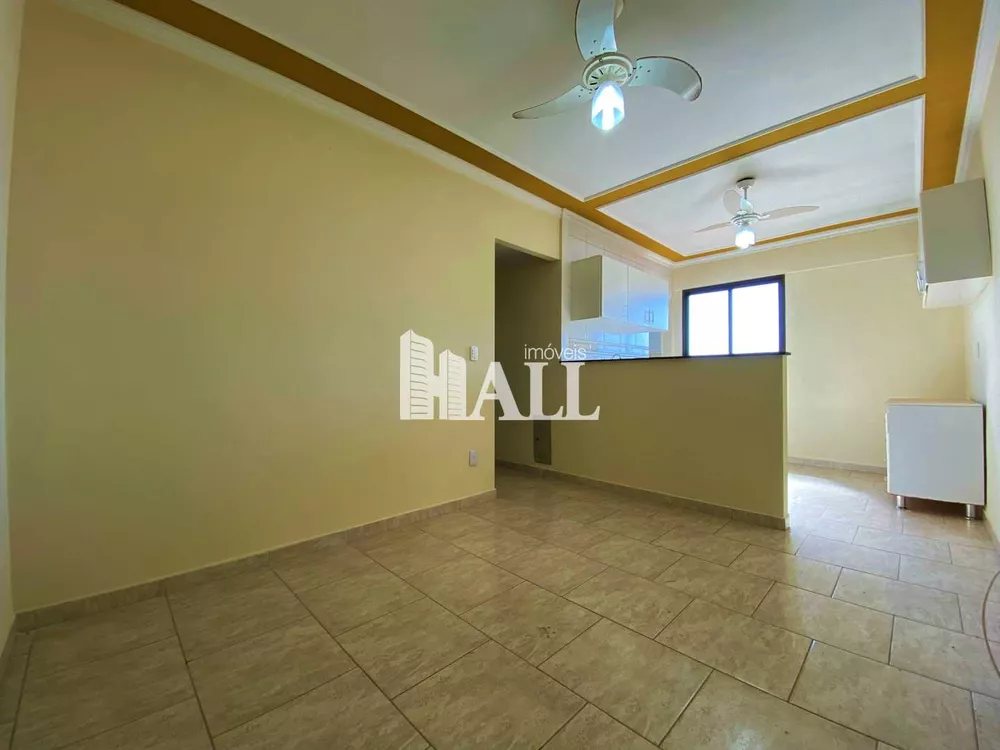 Apartamento à venda com 2 quartos, 43m² - Foto 2