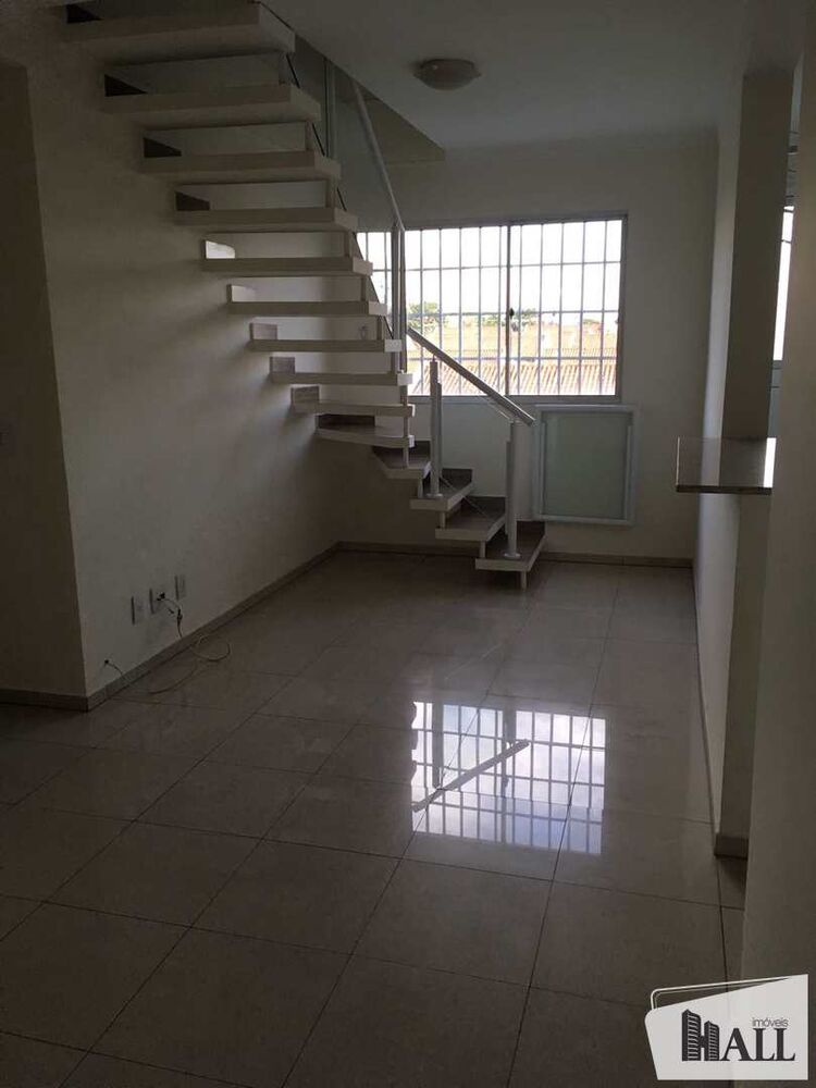 Apartamento, 3 quartos, 100 m² - Foto 1