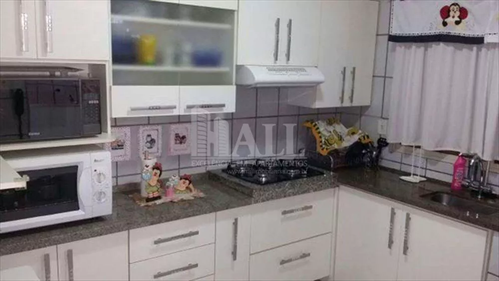 Apartamento à venda com 2 quartos, 82m² - Foto 2