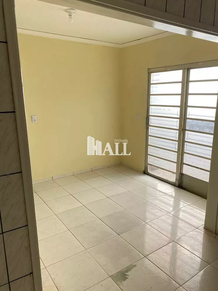 Casa à venda com 2 quartos, 85m² - Foto 2