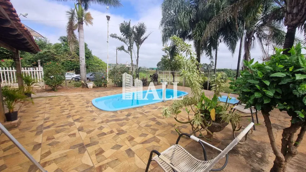 Chácara, 2 quartos, 2800 m² - Foto 1