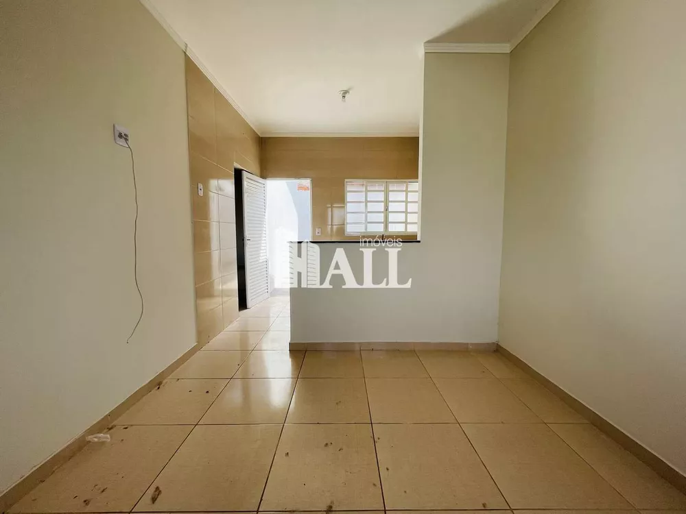 Casa à venda com 2 quartos, 90m² - Foto 1