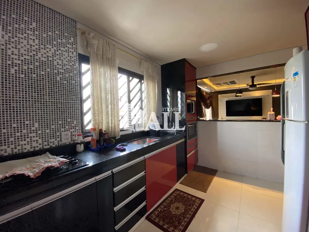 Casa, 6 quartos, 418 m² - Foto 2