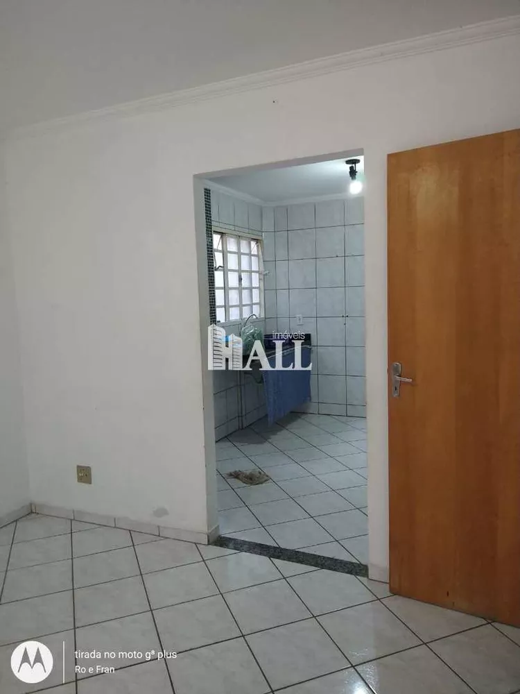 Apartamento à venda com 2 quartos, 65m² - Foto 2