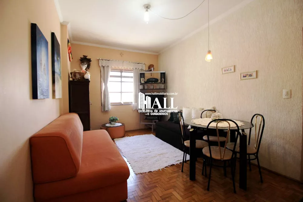 Apartamento à venda com 1 quarto, 50m² - Foto 2