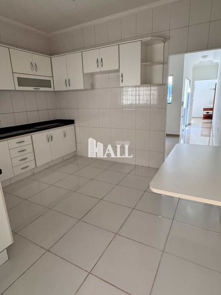 Casa de Condomínio à venda com 3 quartos, 146m² - Foto 1