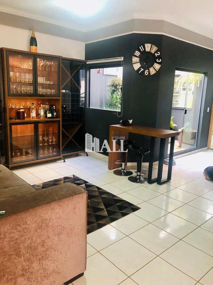 Casa, 3 quartos, 220 m² - Foto 2