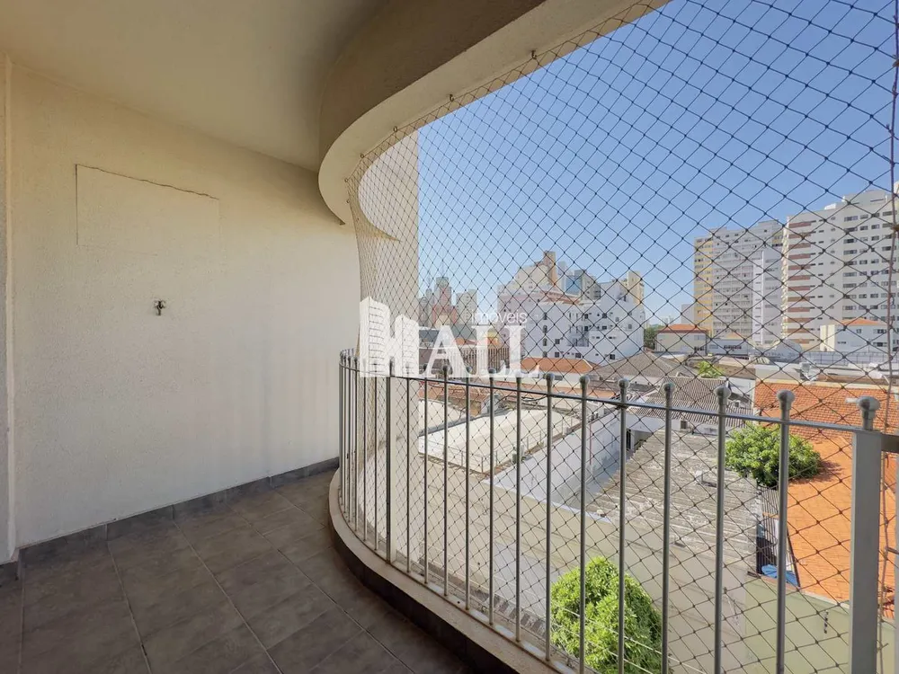 Apartamento, 3 quartos, 138 m² - Foto 1