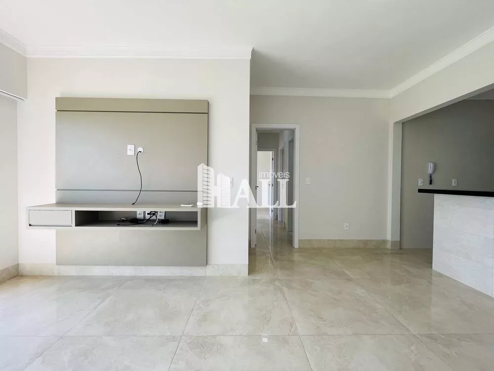 Apartamento à venda com 3 quartos, 96m² - Foto 4