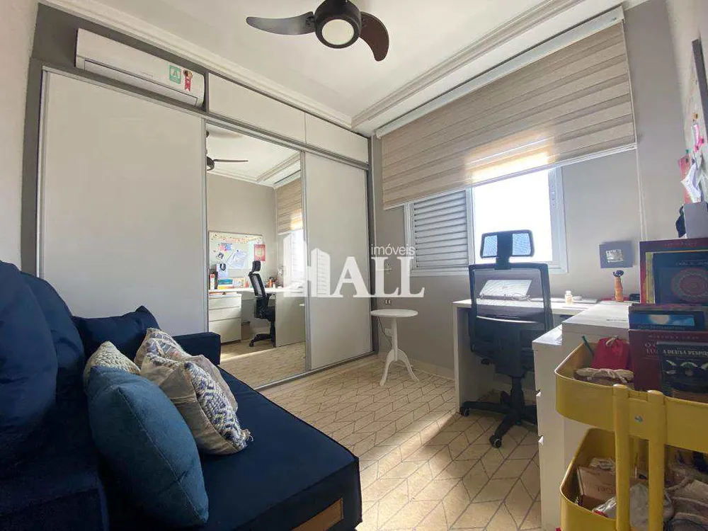 Apartamento, 3 quartos, 160 m² - Foto 1