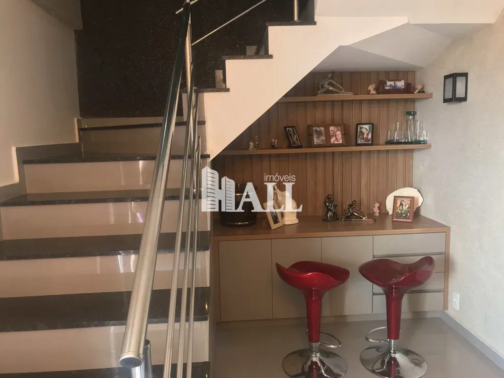 Apartamento, 3 quartos, 230 m² - Foto 2