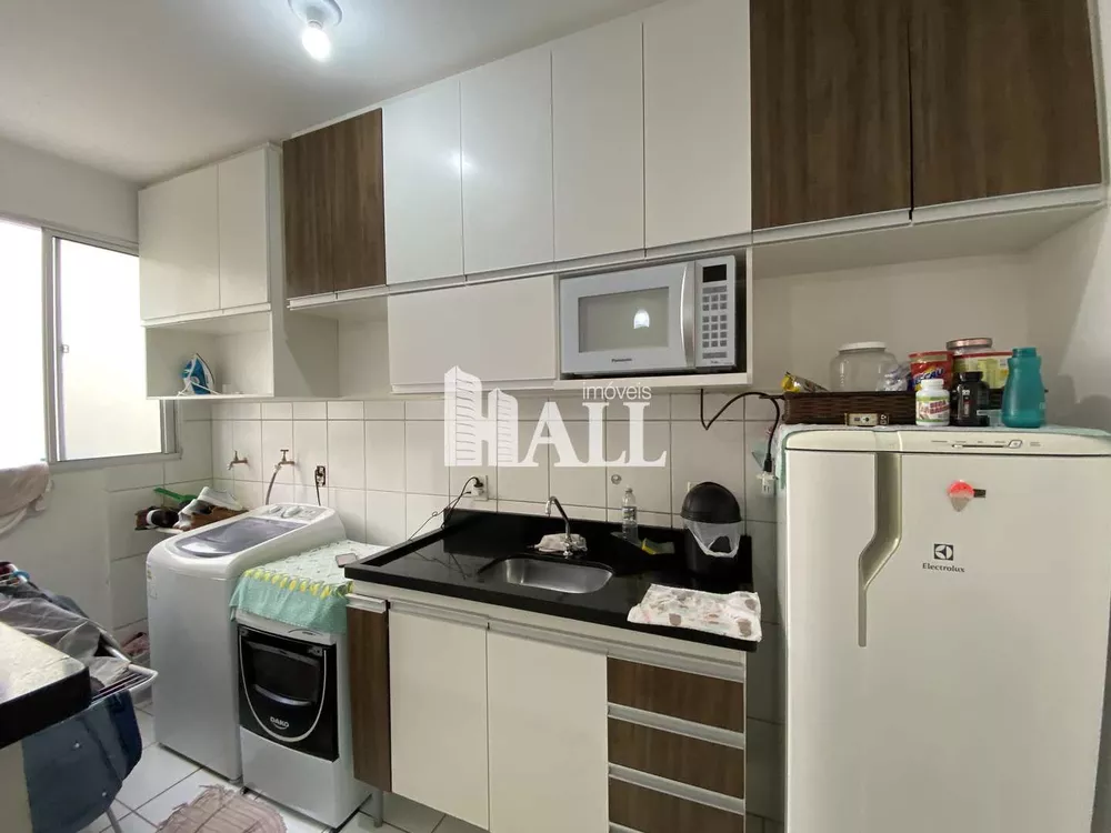 Apartamento à venda com 2 quartos, 48m² - Foto 3