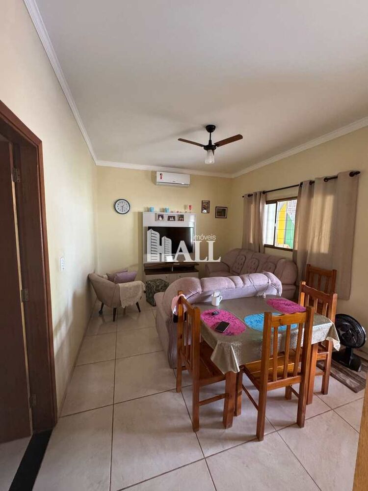 Casa, 3 quartos, 210 m² - Foto 1