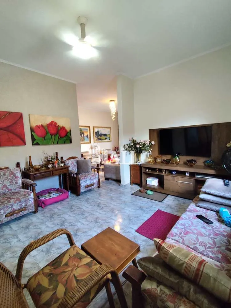 Casa, 3 quartos, 250 m² - Foto 2