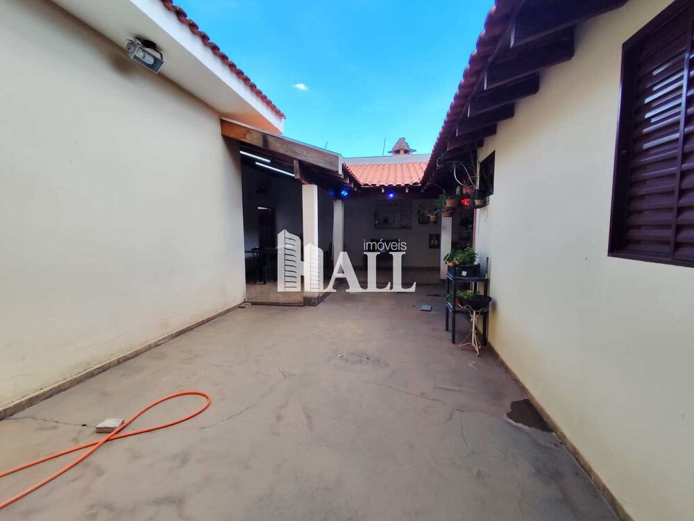 Casa, 3 quartos, 250 m² - Foto 2