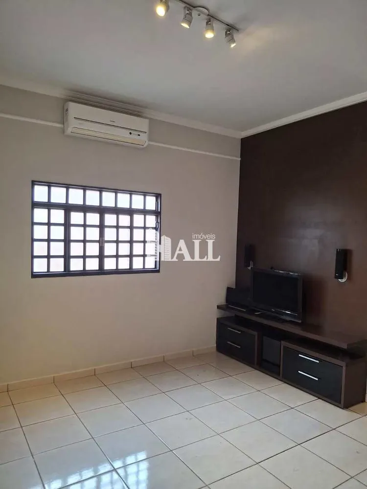 Casa, 3 quartos, 172 m² - Foto 1