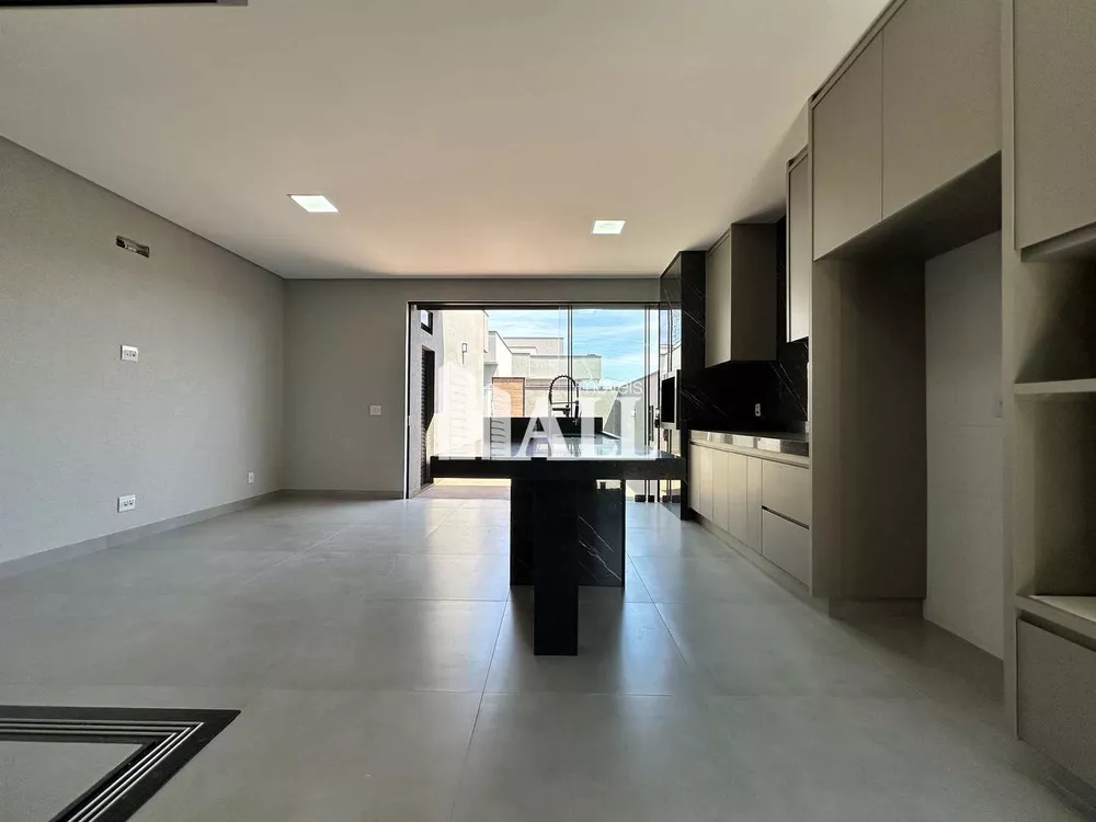 Casa de Condomínio à venda com 3 quartos, 200m² - Foto 4