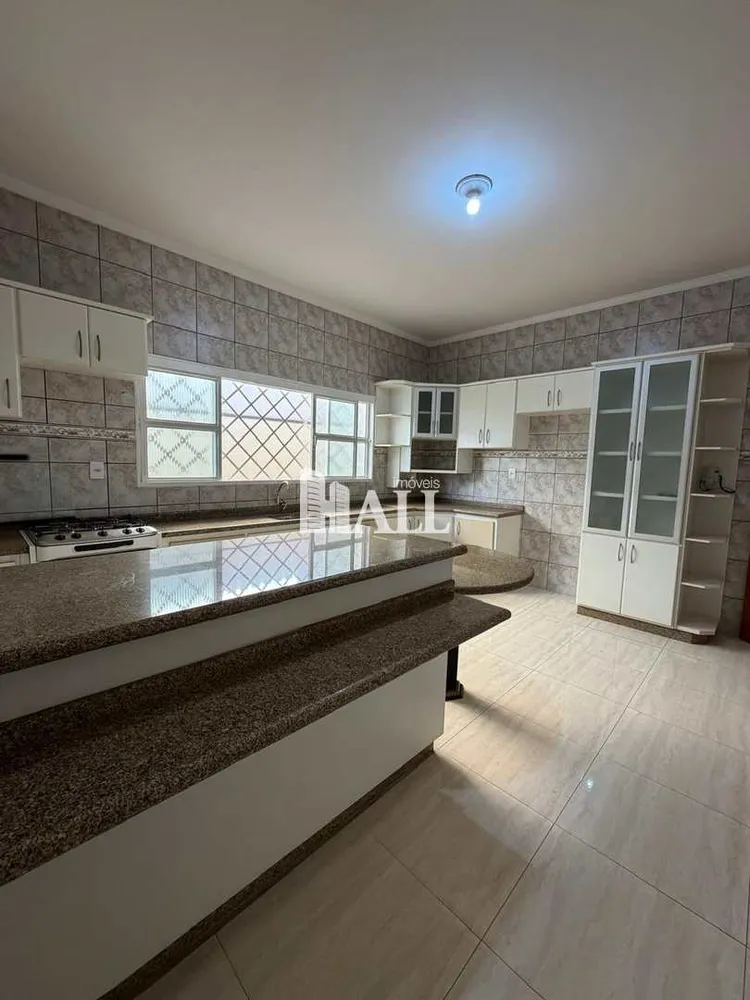 Casa, 3 quartos, 234 m² - Foto 3