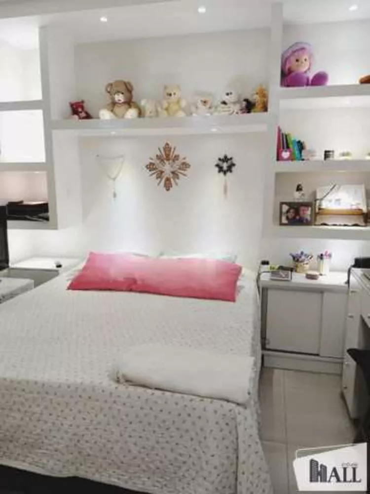 Apartamento à venda com 3 quartos, 90m² - Foto 3