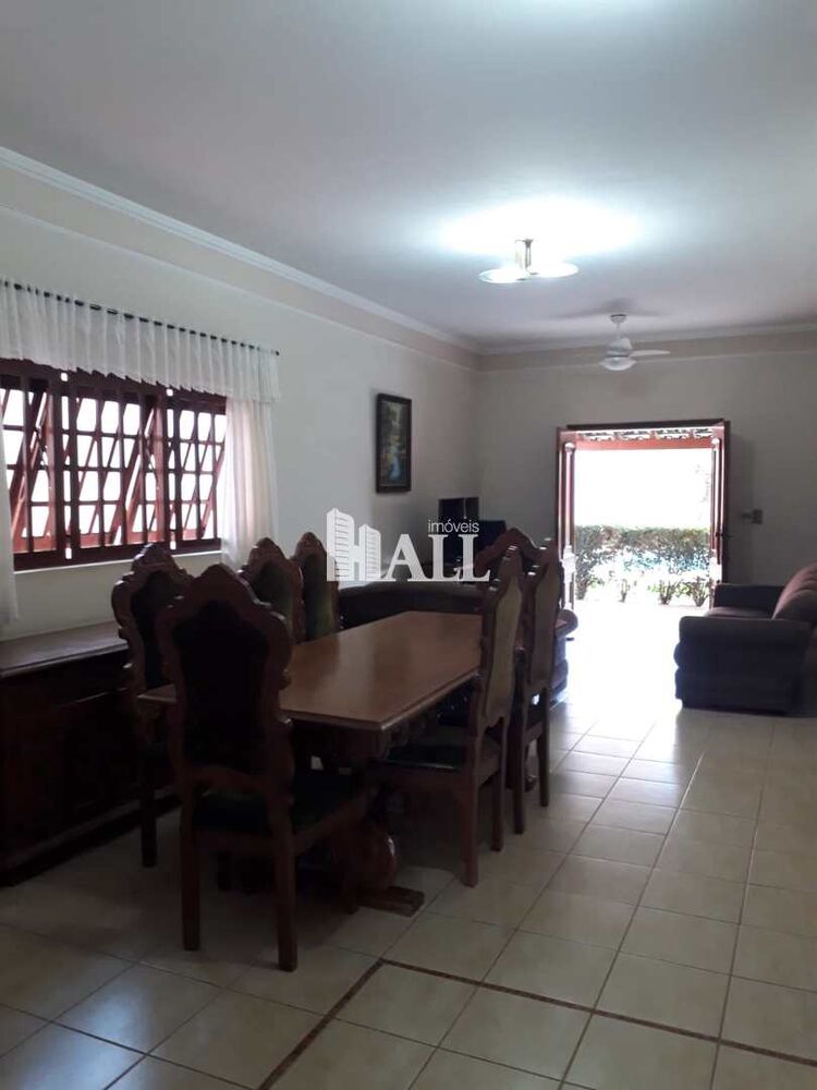 Casa à venda com 3 quartos, 213m² - Foto 3